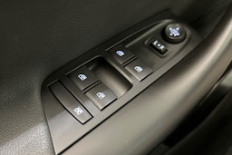 Punainen Opel ASTRA 2022 kuva 15.