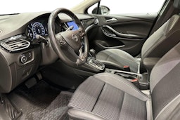 harmaa Opel Astra 2022 kuva 8.