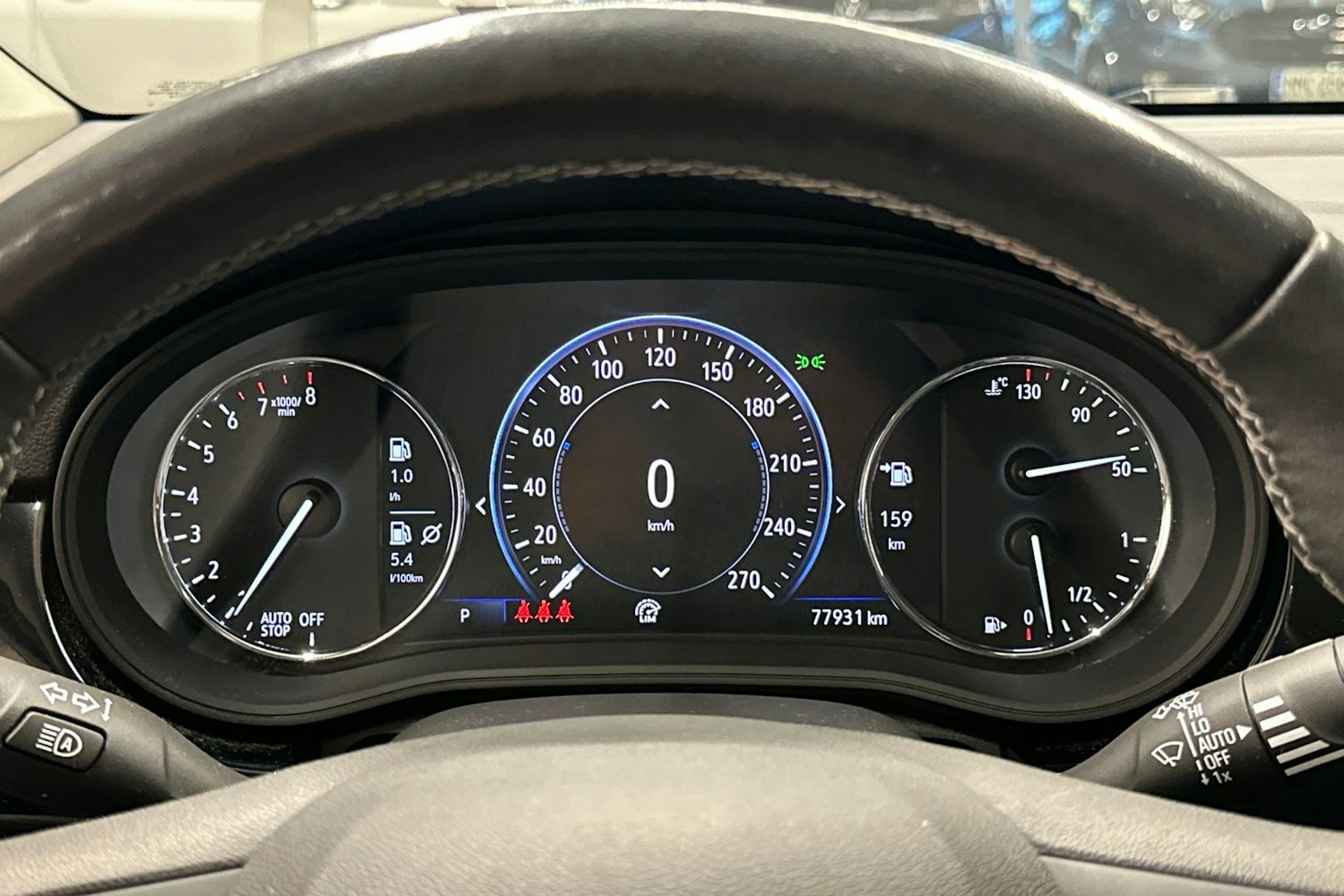 harmaa Opel Astra 2022 kuva 17.