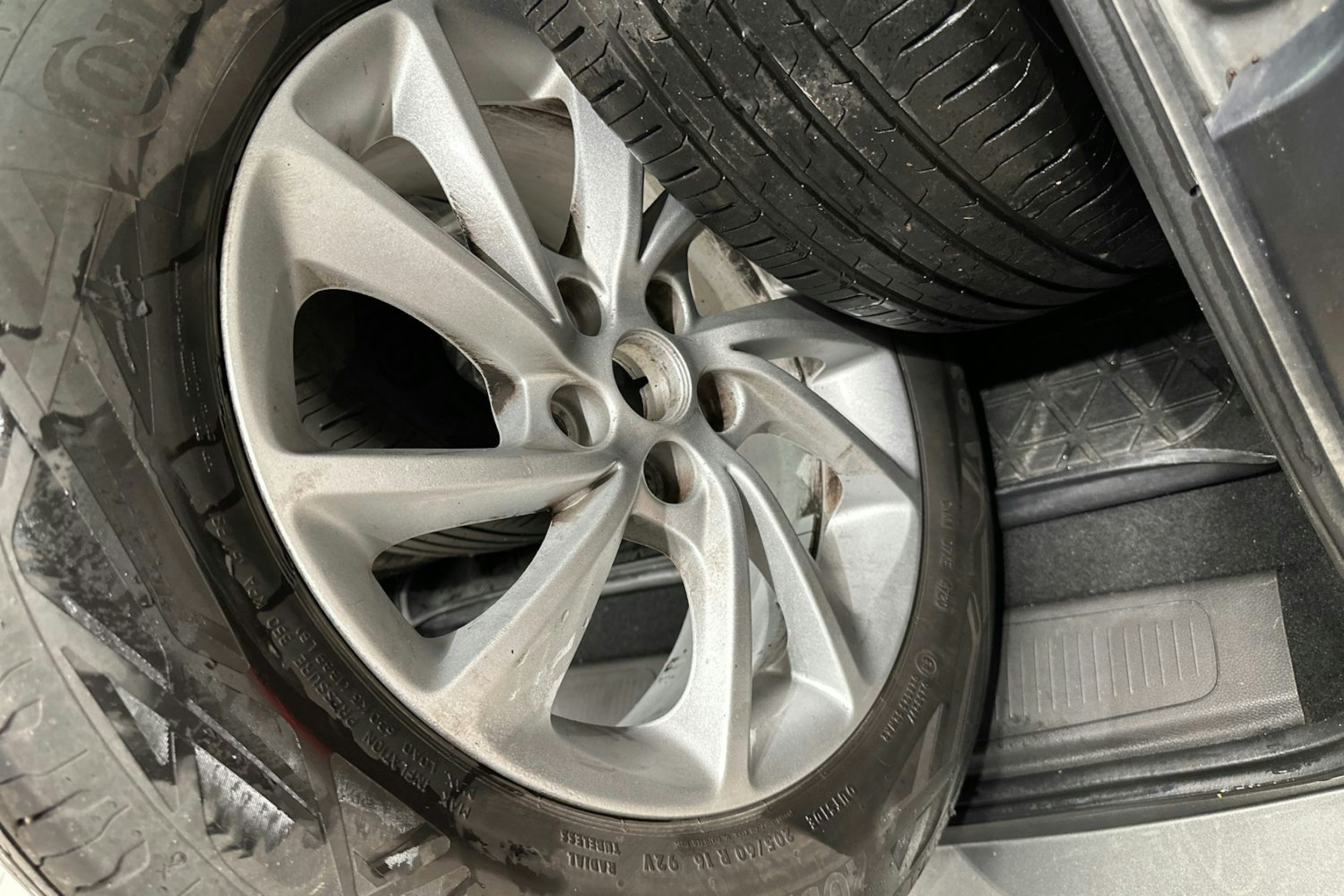 harmaa Opel Astra 2022 kuva 27.