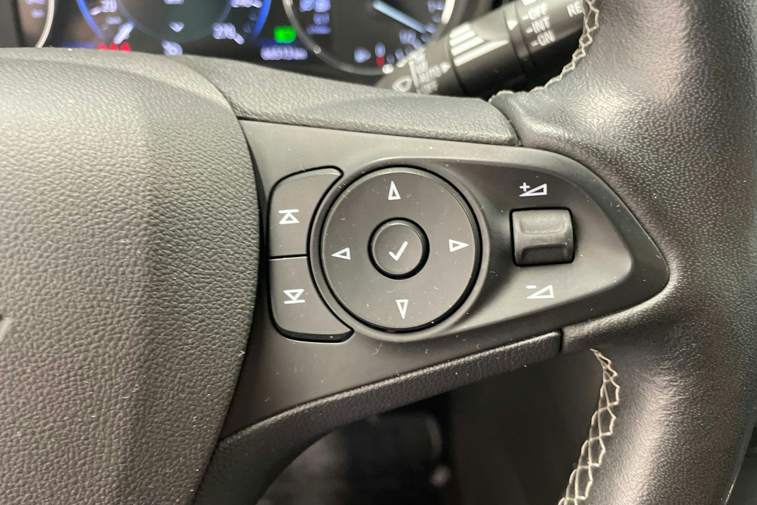 Valkoinen Opel ASTRA 2022 kuva 15.