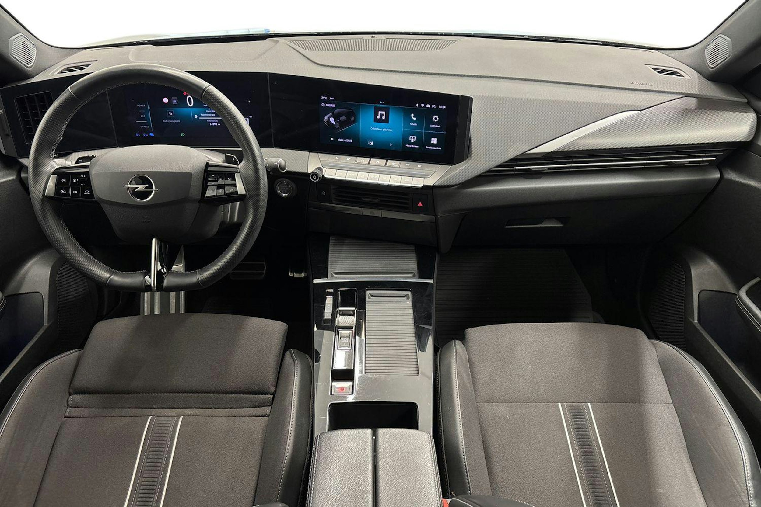 musta Opel Astra 2023 kuva 9.