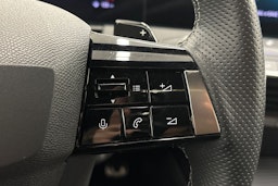 musta Opel Astra 2023 kuva 17.