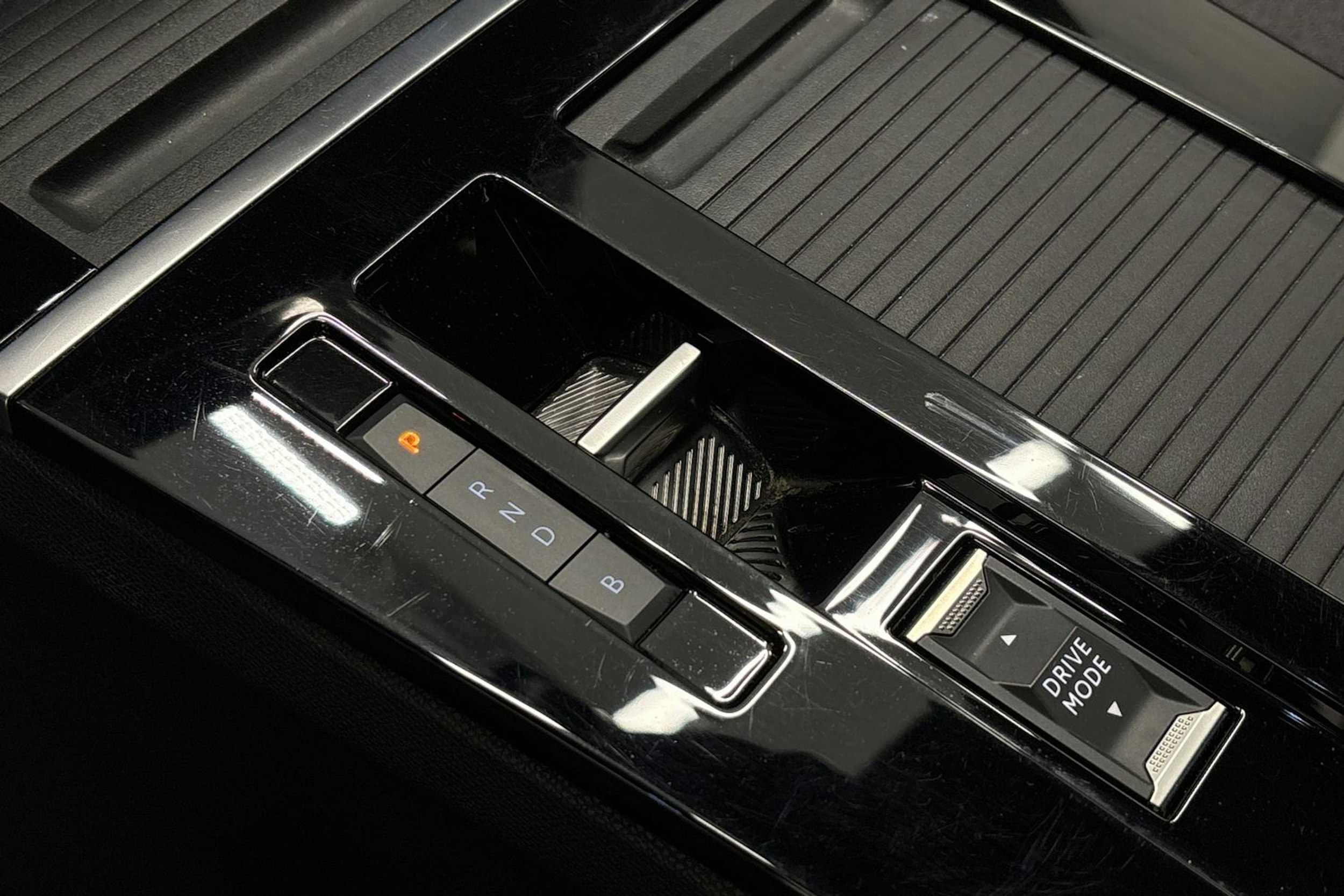 musta Opel Astra 2023 kuva 23.