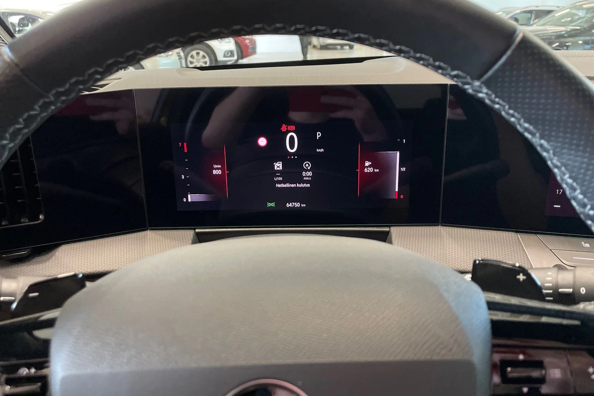 keltainen Opel Astra 2023 kuva 12.