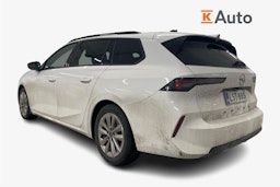 valkoinen Opel Astra 2024 kuva 2.