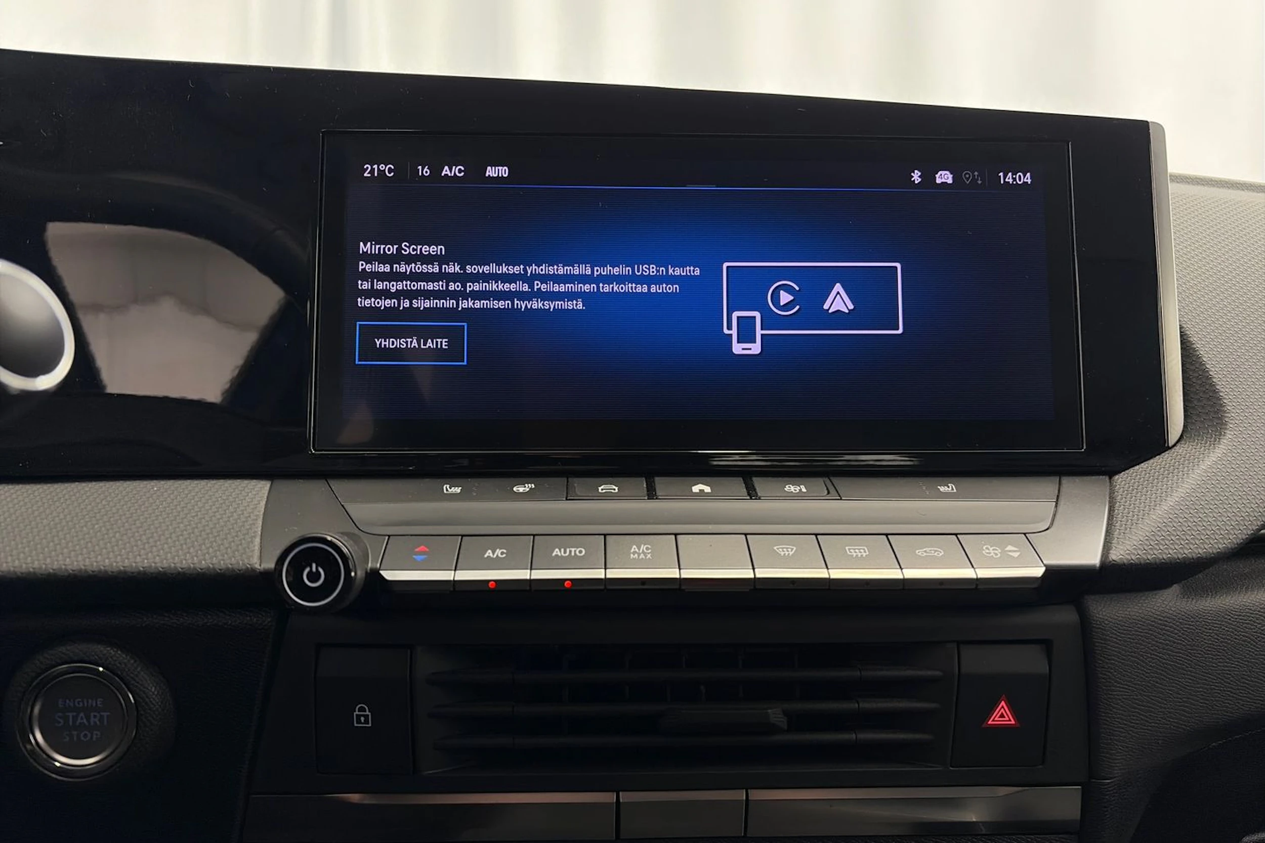 sininen Opel Astra 2024 kuva 17.