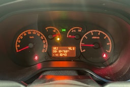 valkoinen Opel Combo 2017 kuva 21.