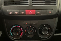 valkoinen Opel Combo 2017 kuva 24.