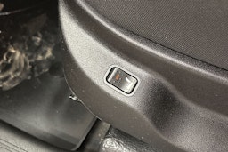 valkoinen Opel Combo 2017 kuva 19.