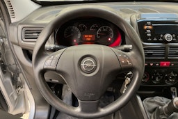 hopea Opel Combo 2017 kuva 16.