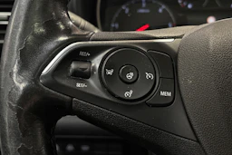 sininen Opel Combo 2018 kuva 16.