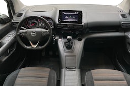 valkoinen Opel Combo 2019 kuva 9.