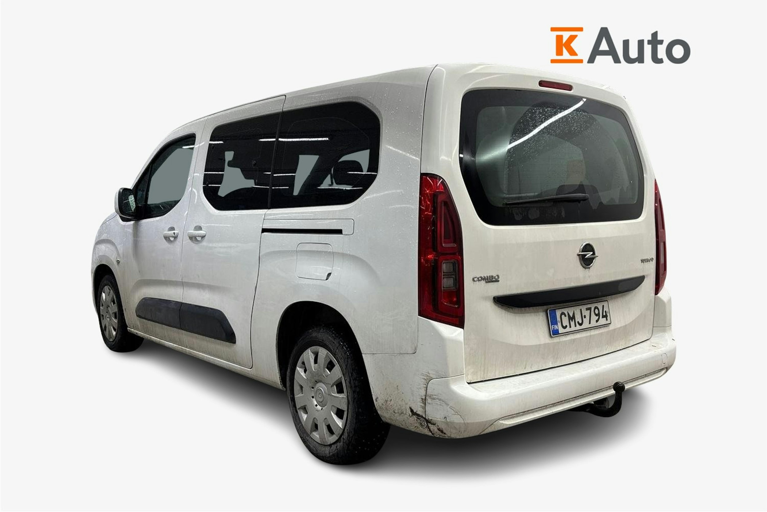 valkoinen Opel Combo 2019 kuva 2.