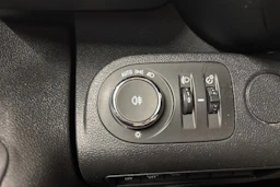valkoinen Opel Combo 2019 kuva 20.
