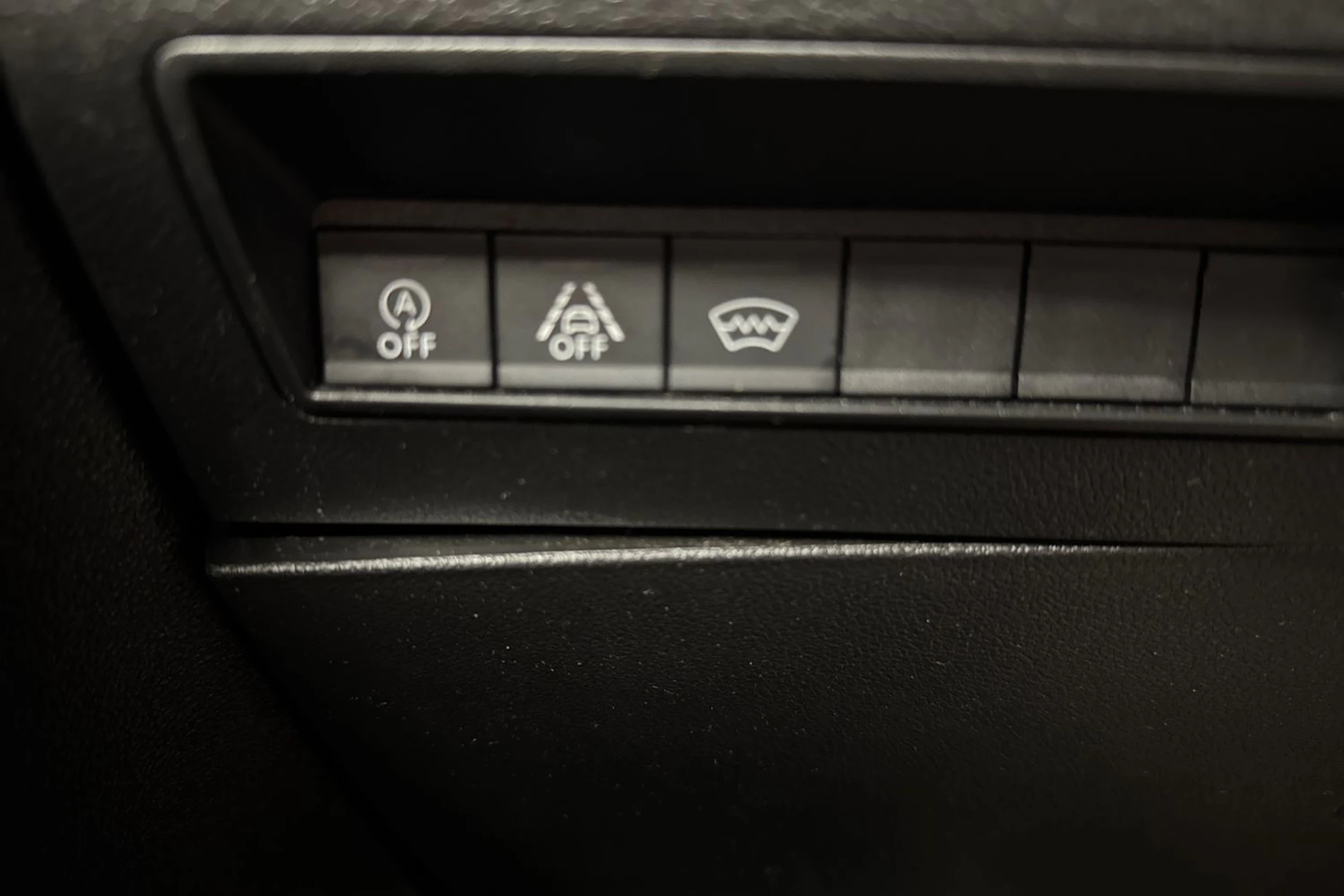 valkoinen Opel Combo 2019 kuva 21.