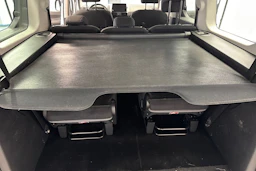 valkoinen Opel Combo 2019 kuva 27.
