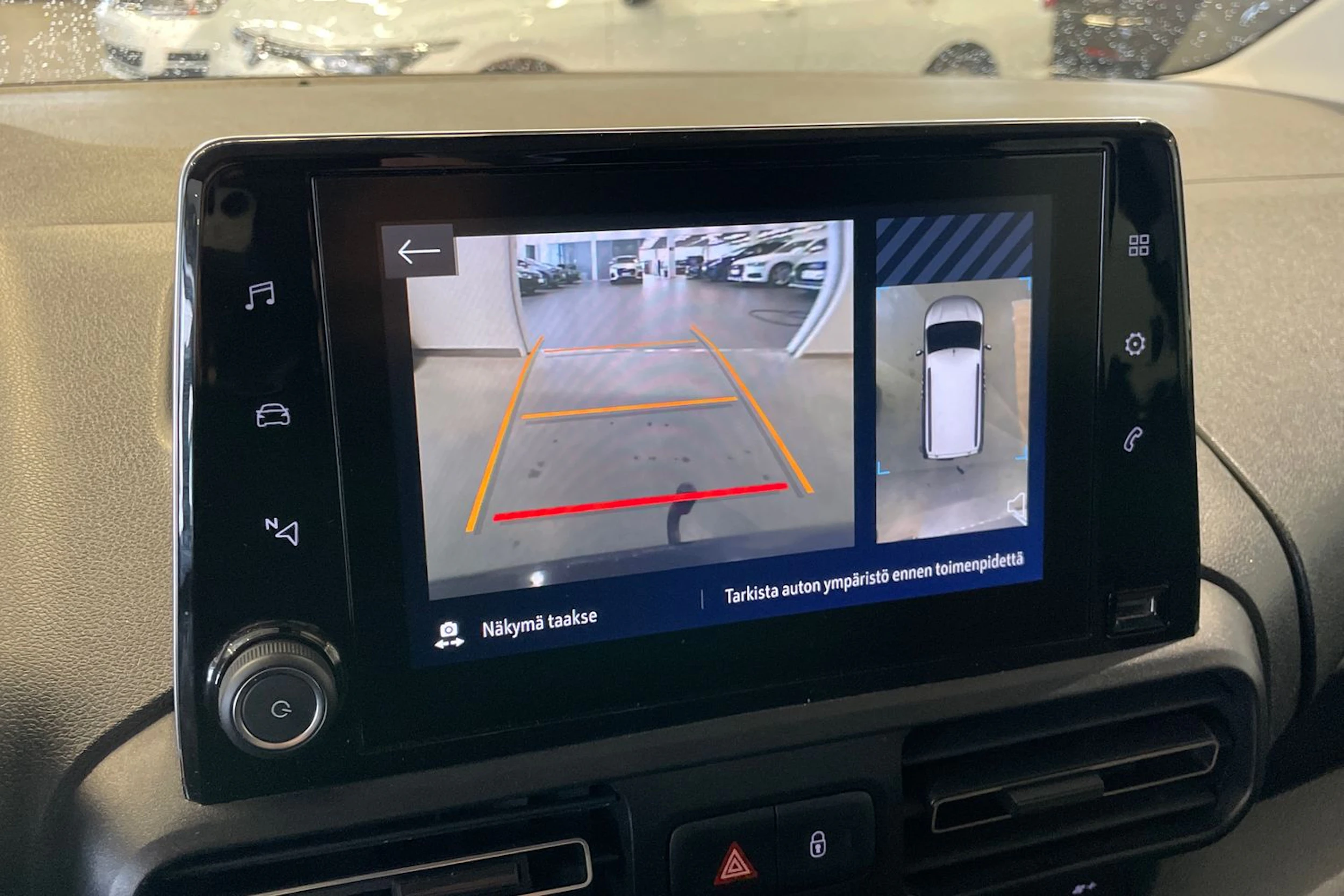 Musta Opel COMBO 2019 kuva 15.