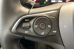 Musta Opel COMBO 2019 kuva 18.