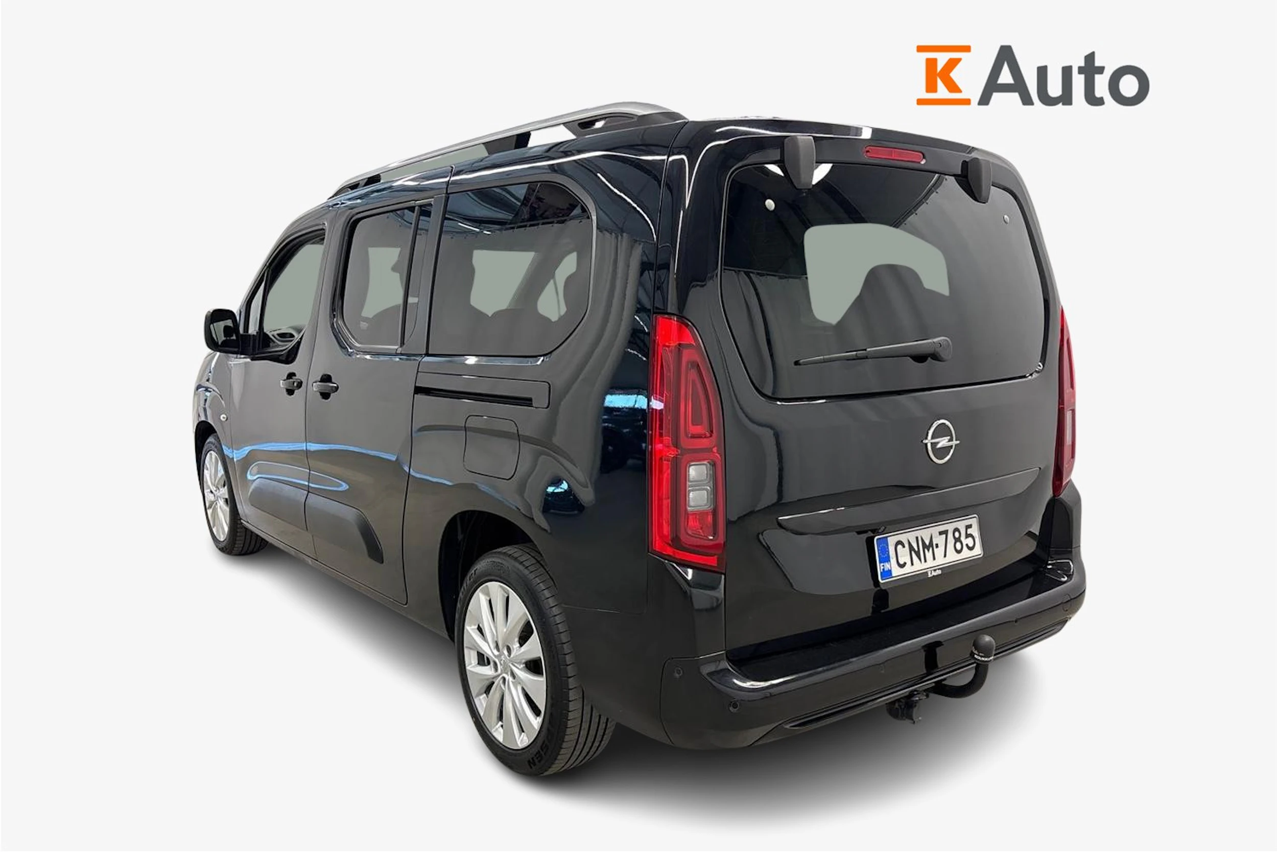musta Opel Combo 2019 kuva 2.