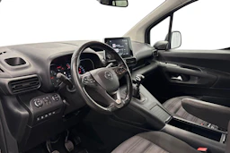 musta Opel Combo 2019 kuva 6.