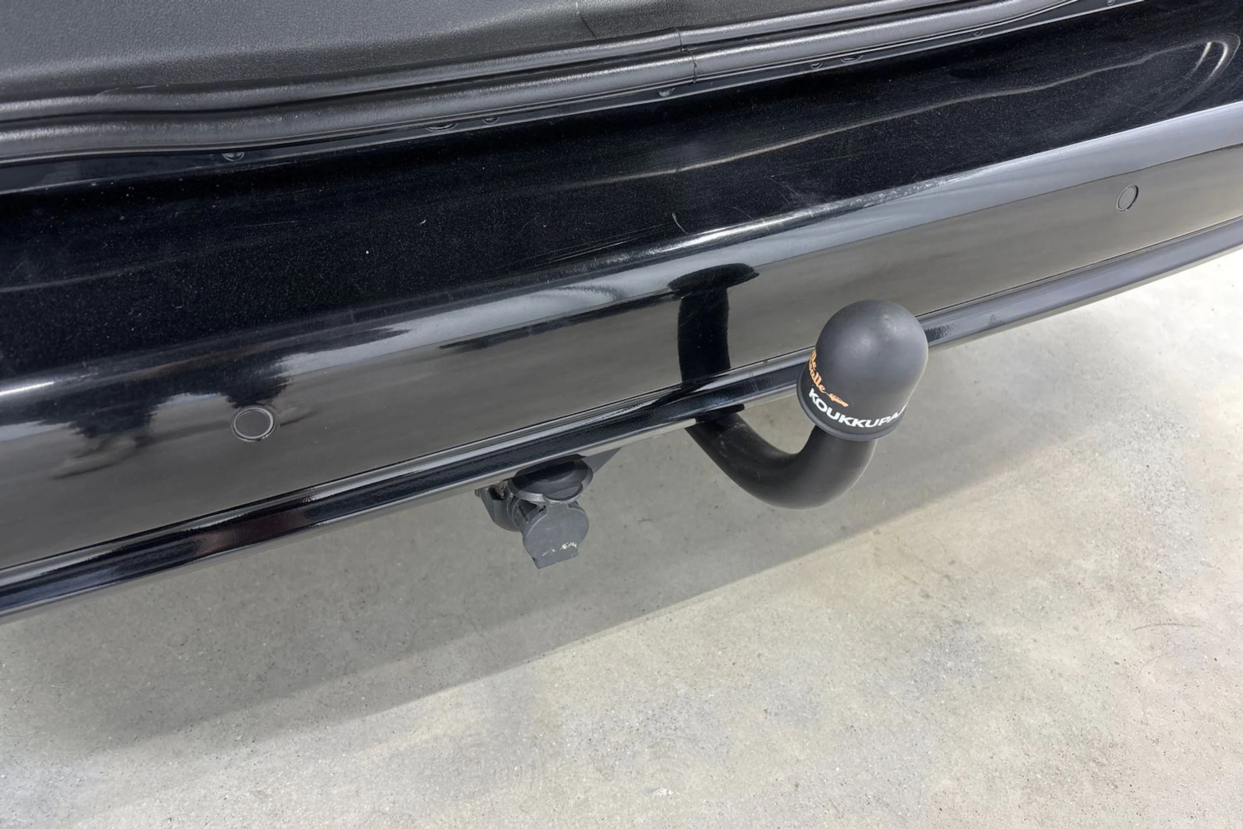 musta Opel Combo 2019 kuva 12.