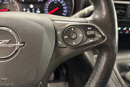 musta Opel Combo 2019 kuva 15.