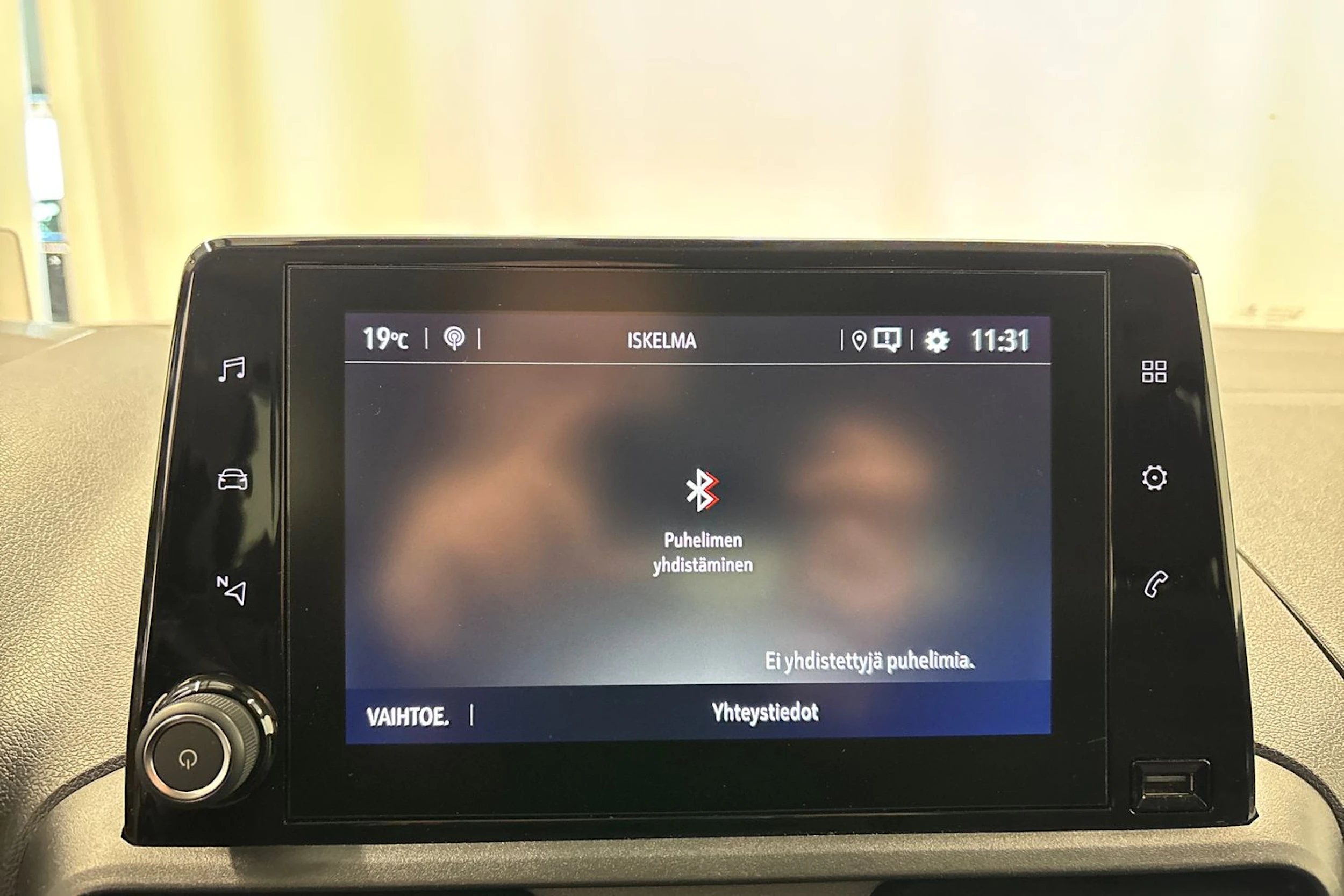 musta Opel Combo 2019 kuva 27.