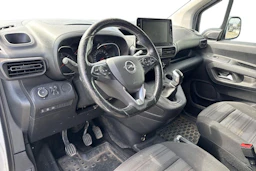 valkoinen Opel Combo 2019 kuva 3.