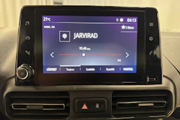 valkoinen Opel Combo 2019 kuva 26.