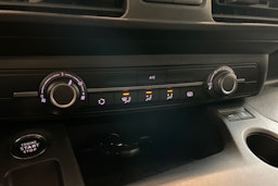 Harmaa Opel COMBO 2019 kuva 22.