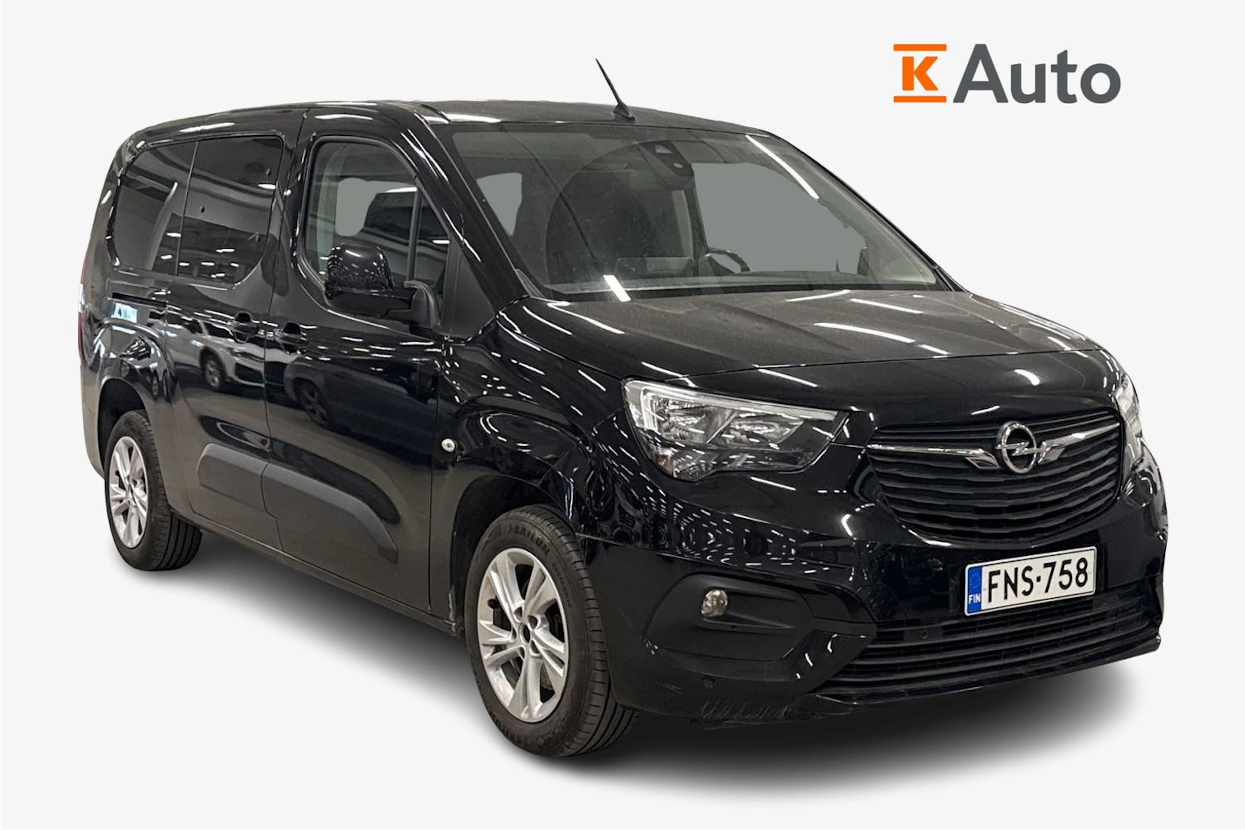 musta Opel Combo 2019 kuva 1.