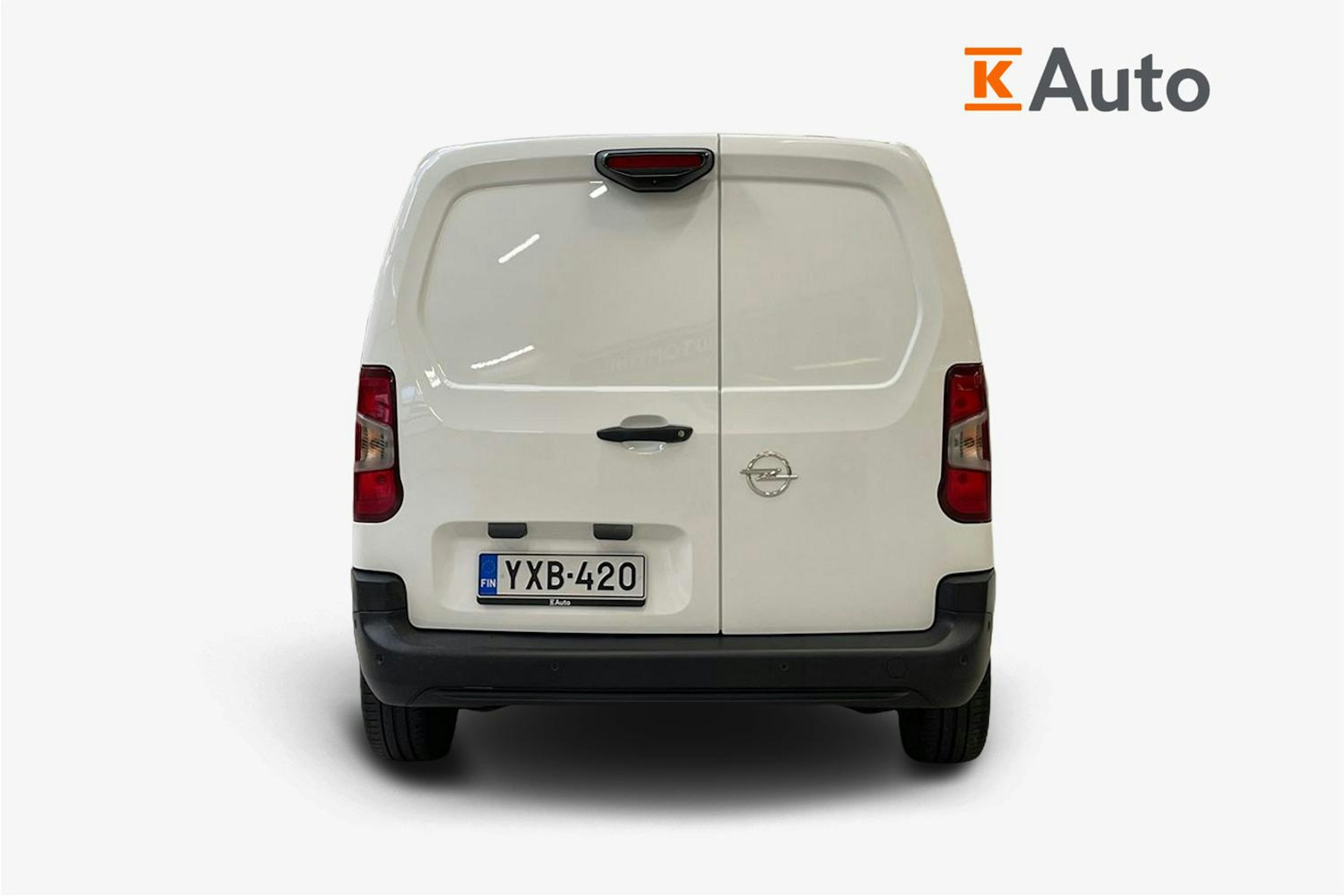 valkoinen Opel Combo 2021 kuva 3.