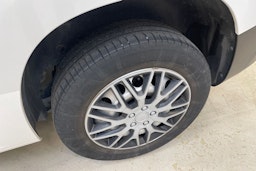 valkoinen Opel Combo 2021 kuva 11.