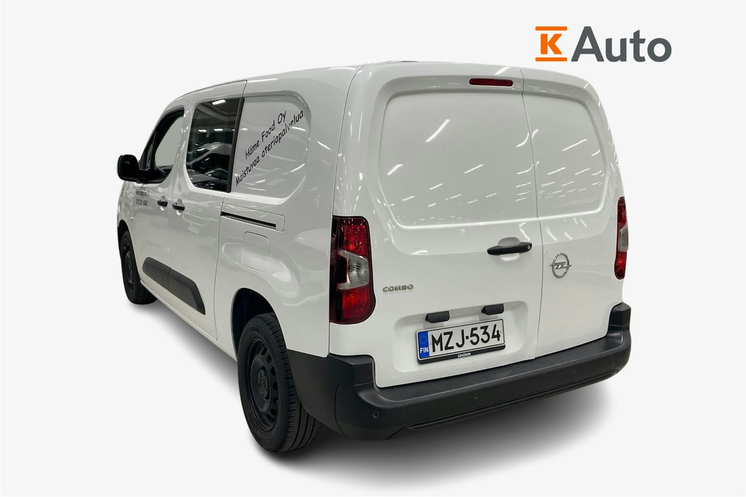 valkoinen Opel Combo 2022 kuva 2.