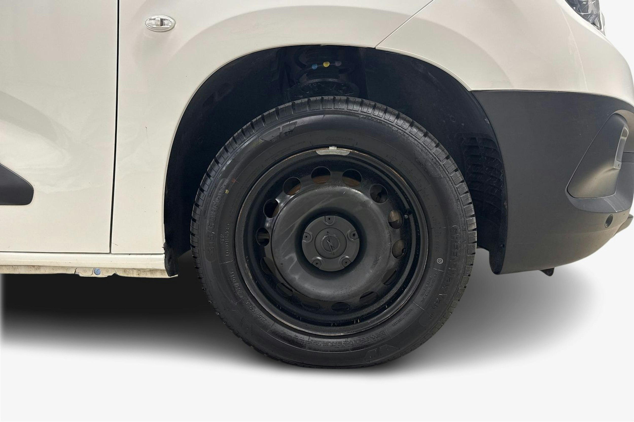 valkoinen Opel Combo 2022 kuva 11.