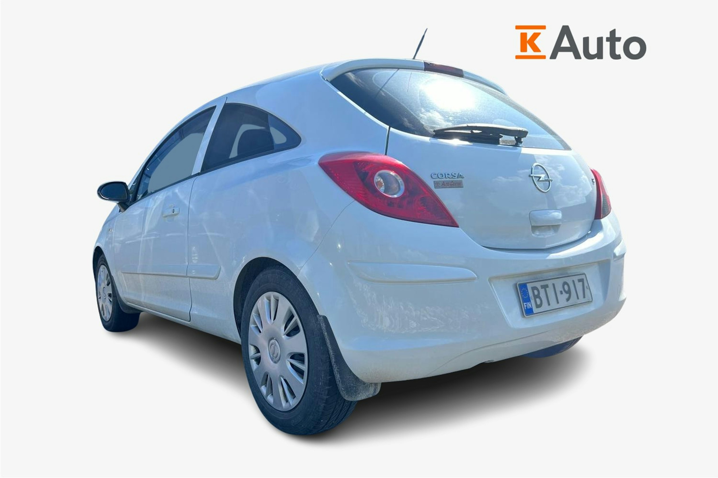 valkoinen Opel Corsa 2007 kuva 2.