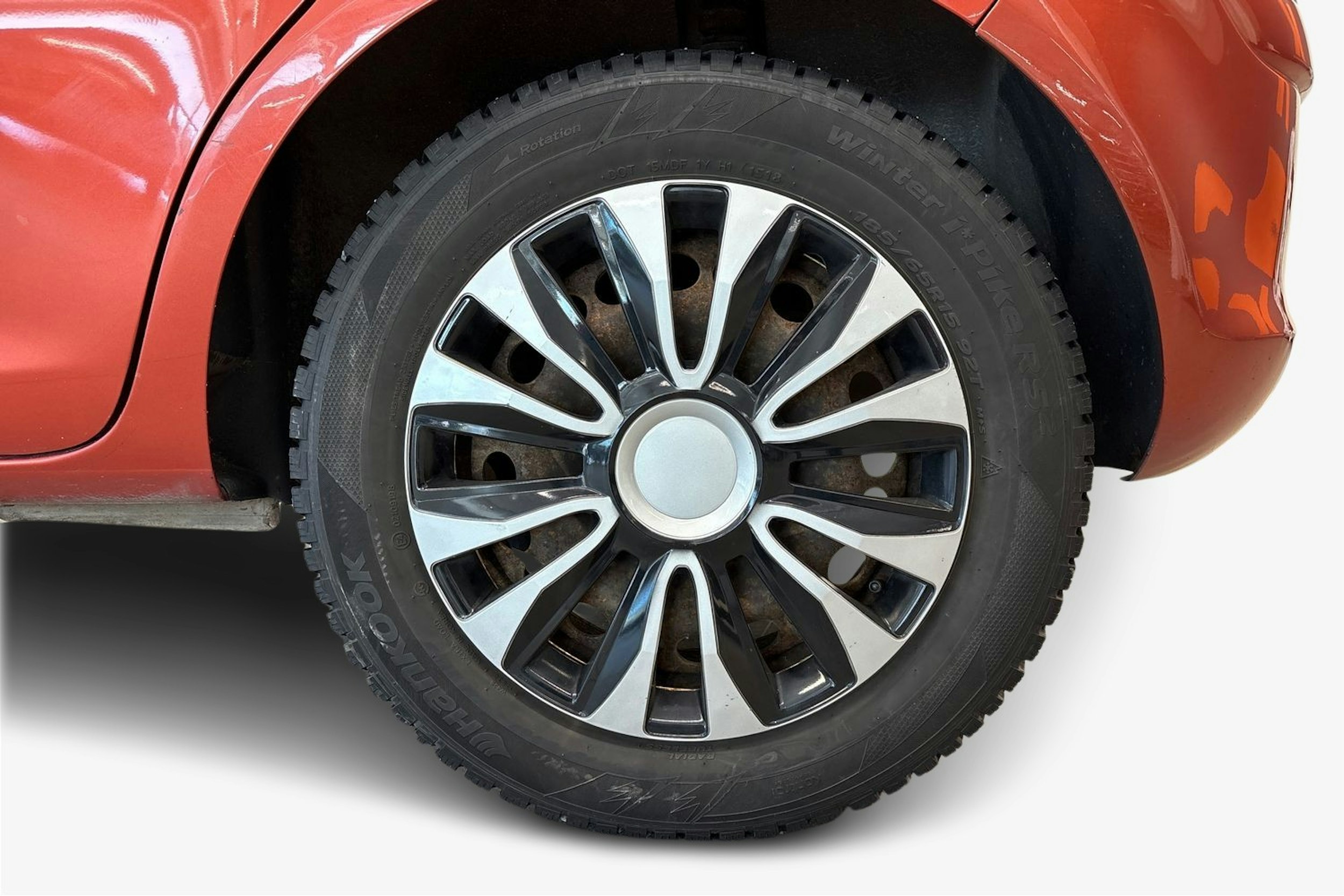 punainen Opel Corsa 2012 kuva 9.