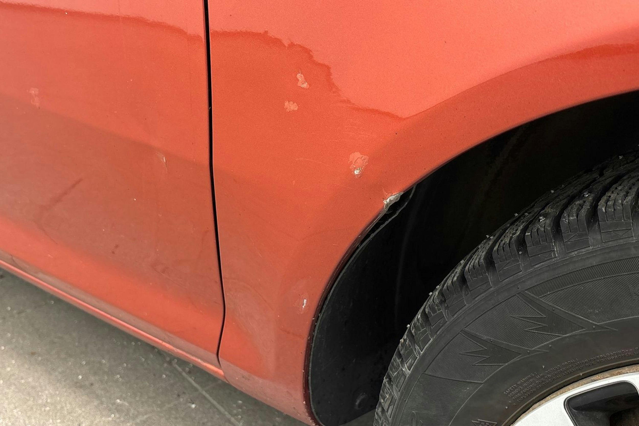 punainen Opel Corsa 2012 kuva 22.