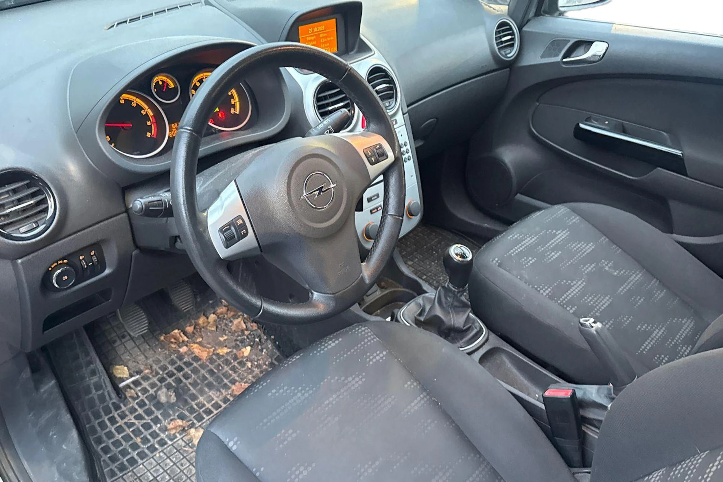 Harmaa Opel CORSA 2012 kuva 6.
