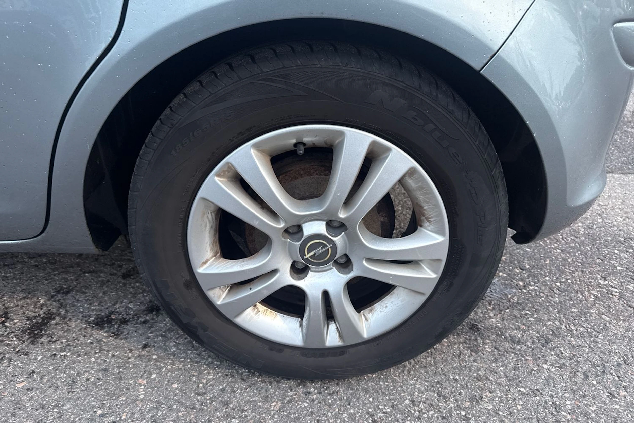 Harmaa Opel CORSA 2012 kuva 10.