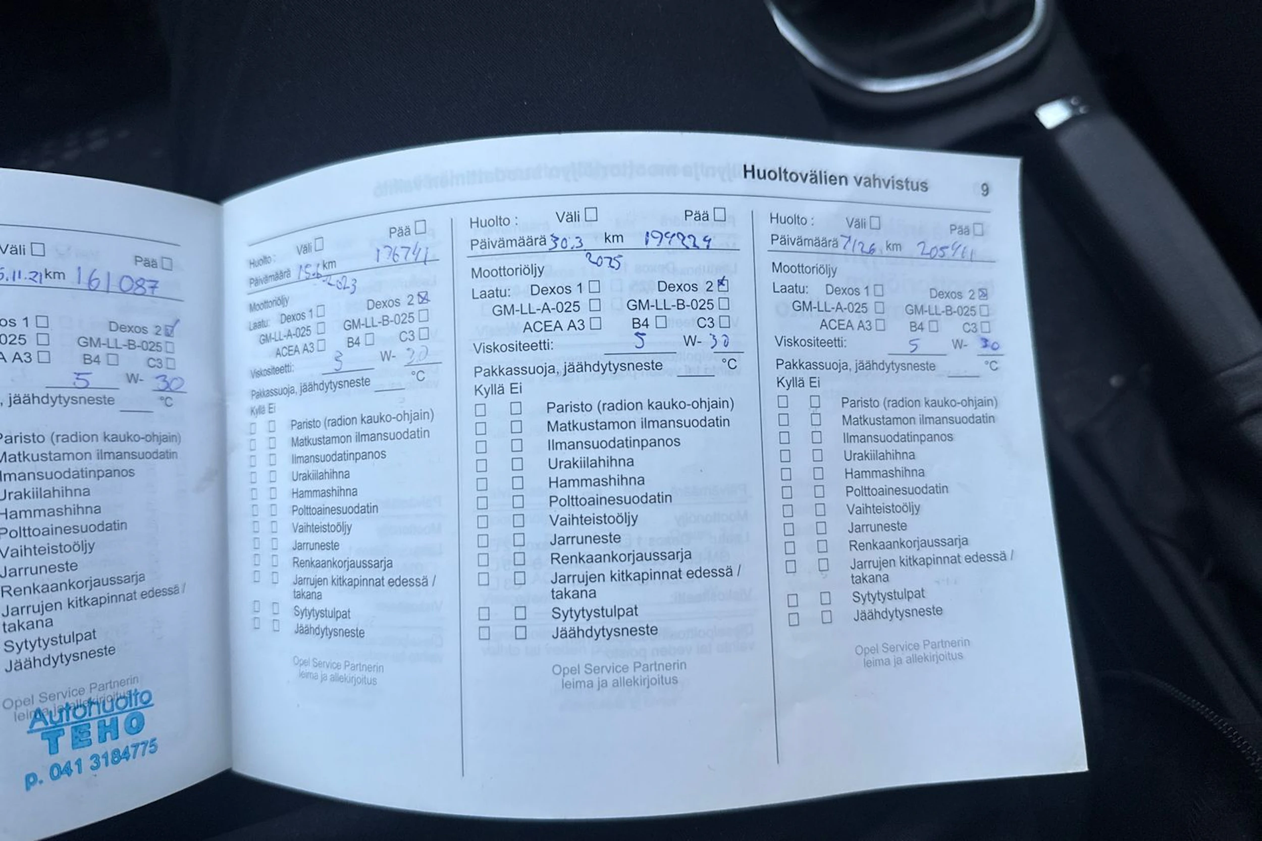 Harmaa Opel CORSA 2012 kuva 22.