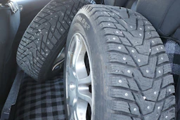 musta Opel Corsa 2013 kuva 5.