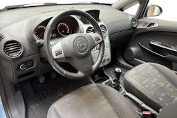 sininen Opel Corsa 2013 kuva 7.