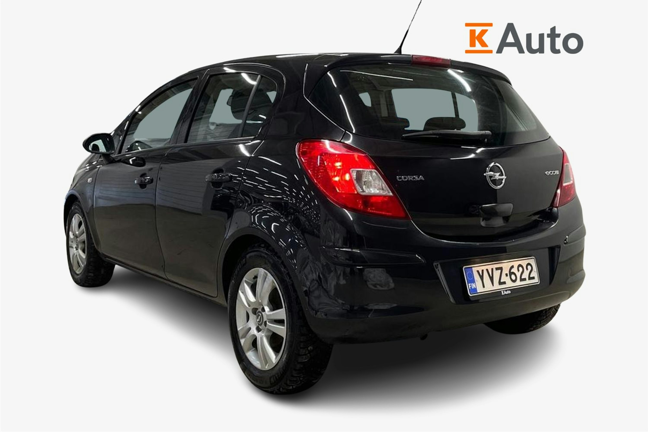 musta Opel Corsa 2013 kuva 2.