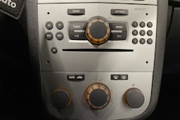 musta Opel Corsa 2013 kuva 15.