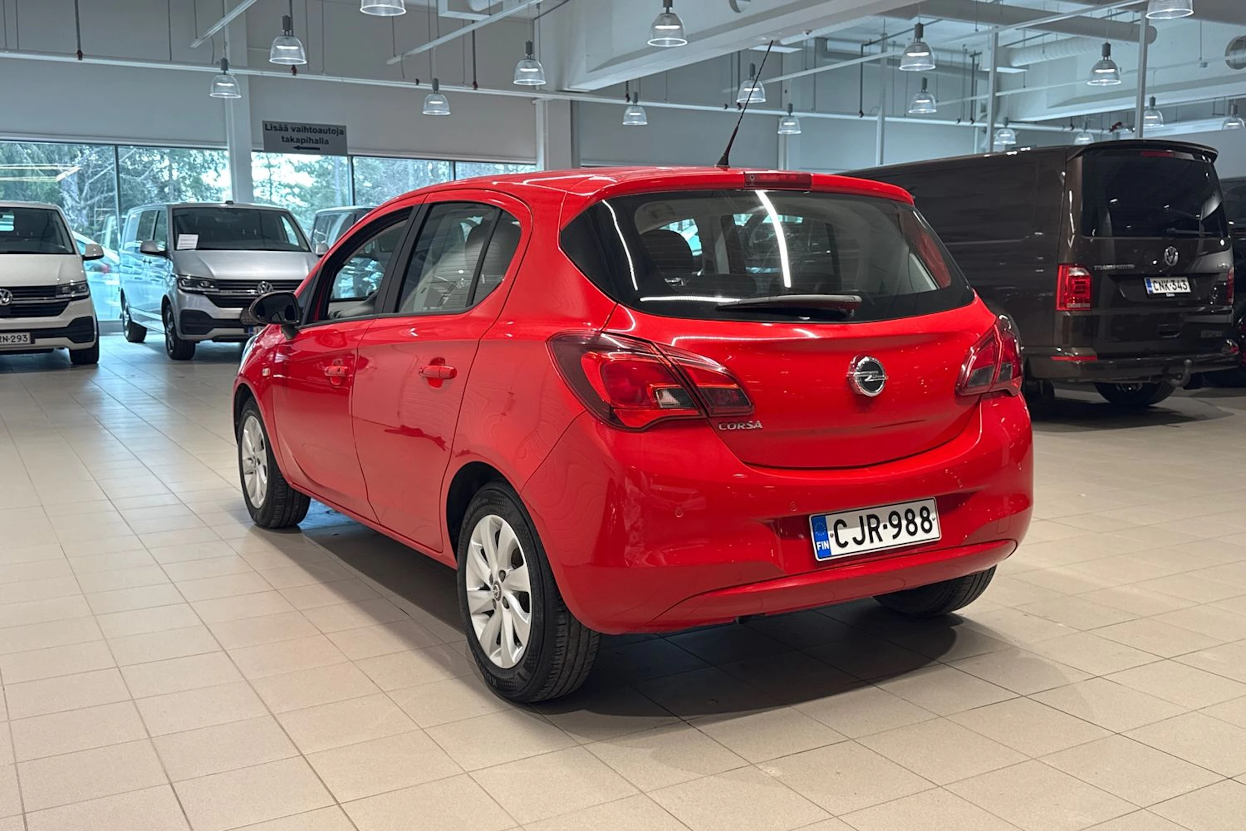 punainen Opel Corsa 2015 kuva 16.