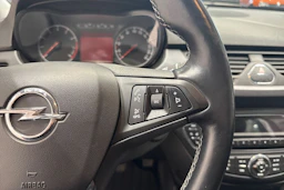 punainen Opel Corsa 2015 kuva 22.