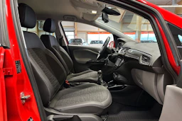punainen Opel Corsa 2016 kuva 14.
