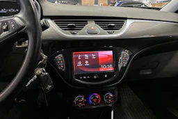 punainen Opel Corsa 2016 kuva 20.